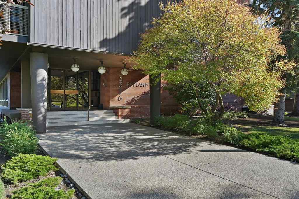 MLS® A2263587 - Unit #202 3316 Rideau Place SW in Rideau Park Calgary, Residential