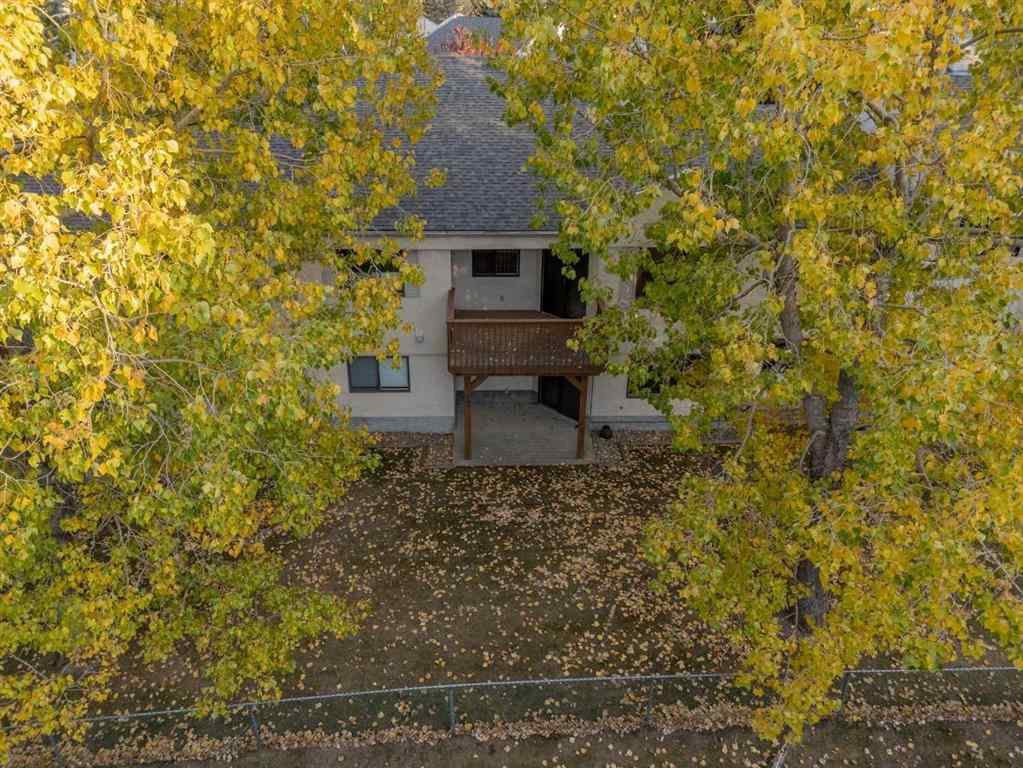 MLS® A2263600 - 52 Sandarac Circle NW in Sandstone Valley Calgary, Residential