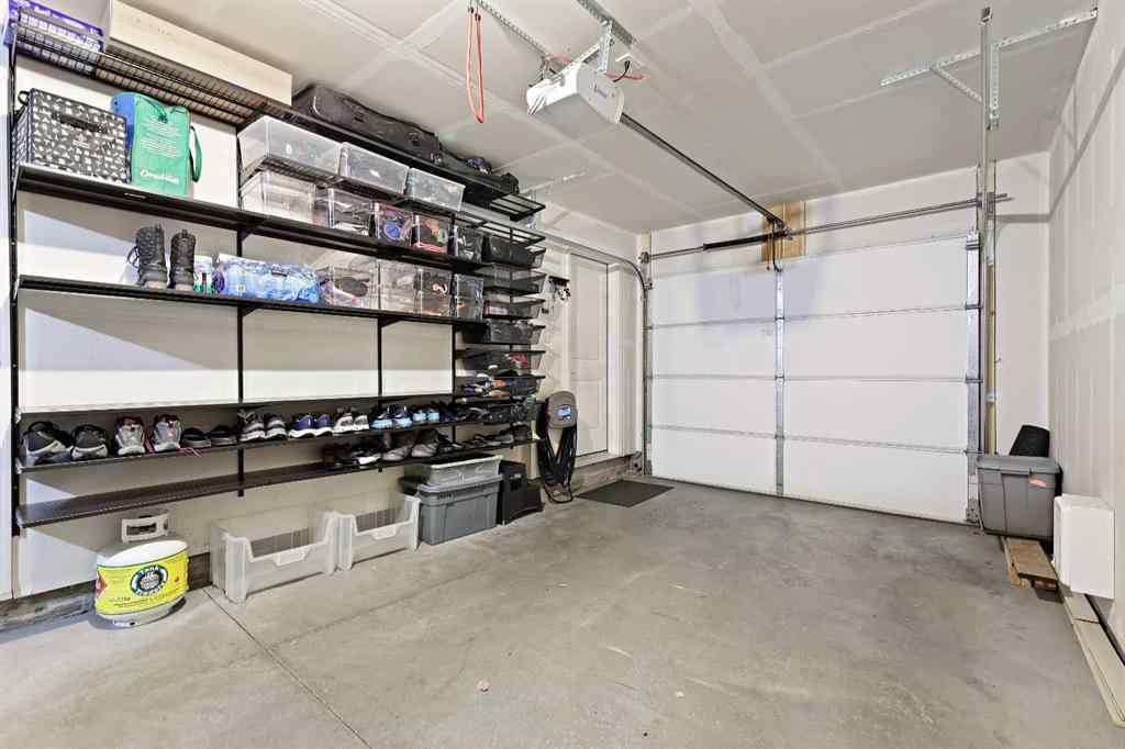 MLS® A2263601 - 119 Les Jardins Park SE in Douglasdale/Glen Calgary, Residential