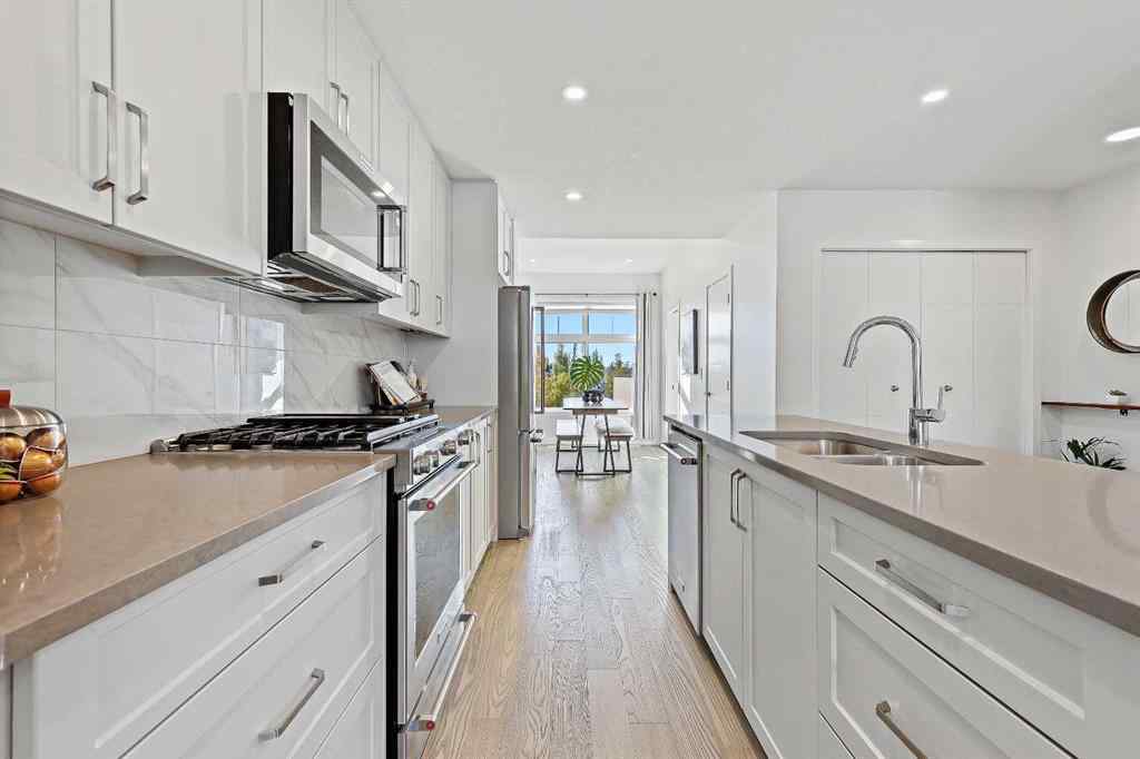 MLS® A2263601 - 119 Les Jardins Park SE in Douglasdale/Glen Calgary, Residential