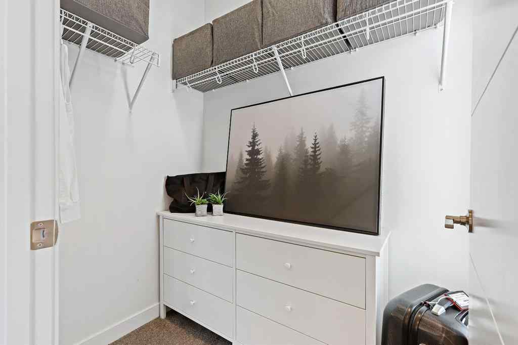 MLS® A2263601 - 119 Les Jardins Park SE in Douglasdale/Glen Calgary, Residential