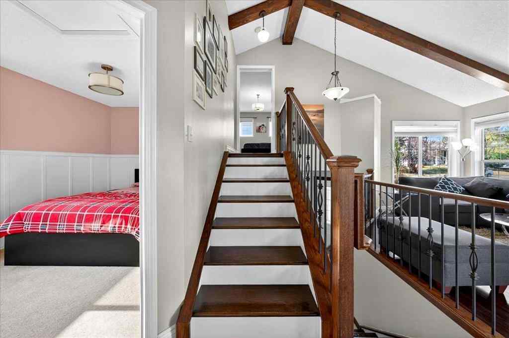 MLS® A2263602 - 11 Citadel Vista Close NW in Citadel Calgary, Residential