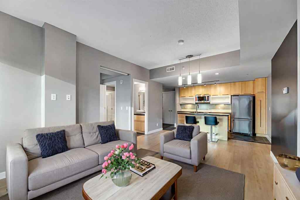 MLS® A2263606 - Unit #201 215 13 Avenue SW in Beltline Calgary, Residential