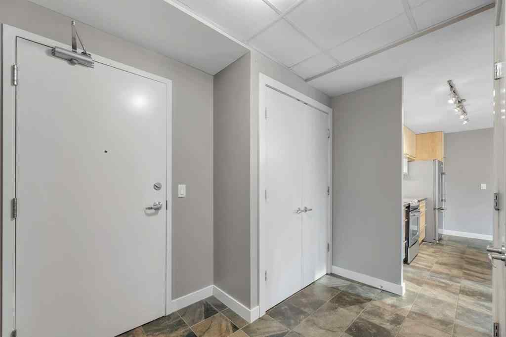 MLS® A2263606 - Unit #201 215 13 Avenue SW in Beltline Calgary, Residential