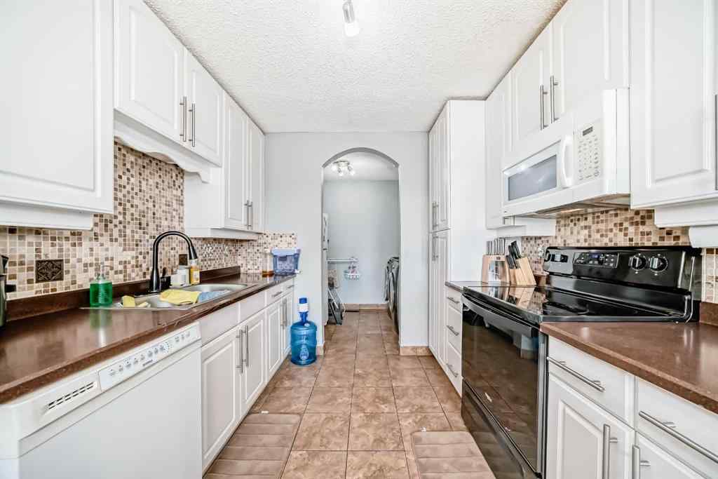 MLS® A2263608 - Unit #37 7205 4 Street NE in Huntington Hills Calgary, Residential