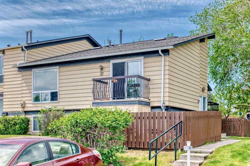 MLS® A2263608 - Unit #37 7205 4 Street NE in Huntington Hills Calgary, Residential