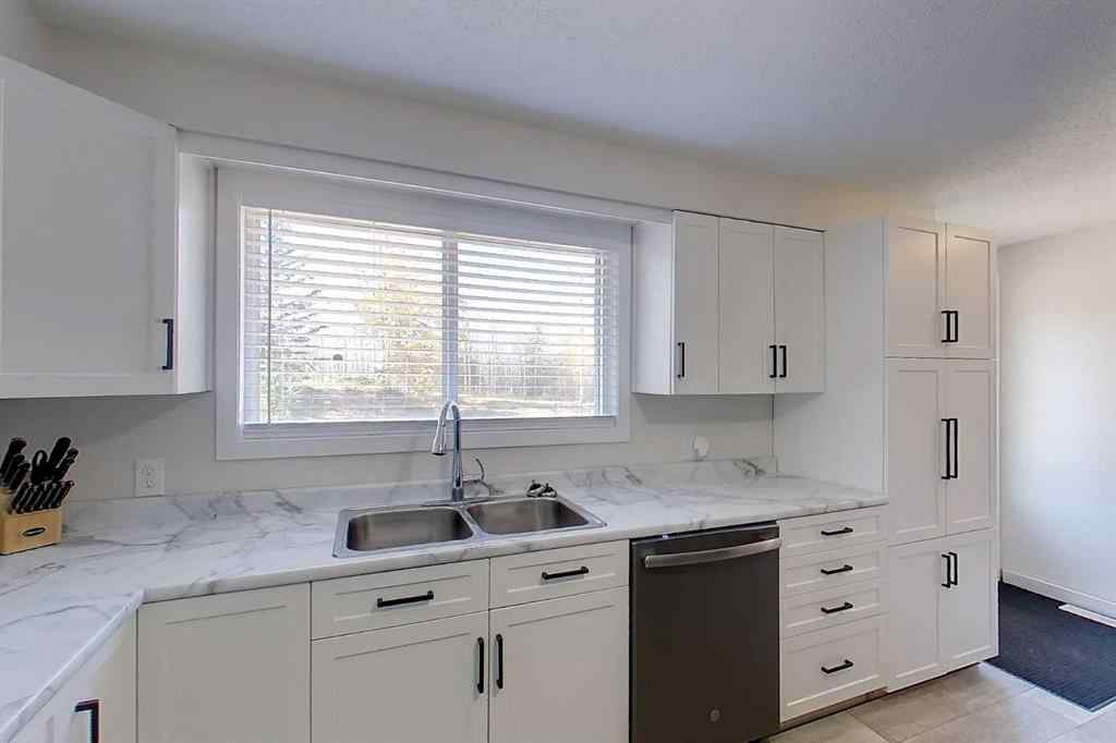 MLS® A2263609 - 1014 10 Street  in NONE Smith, Residential