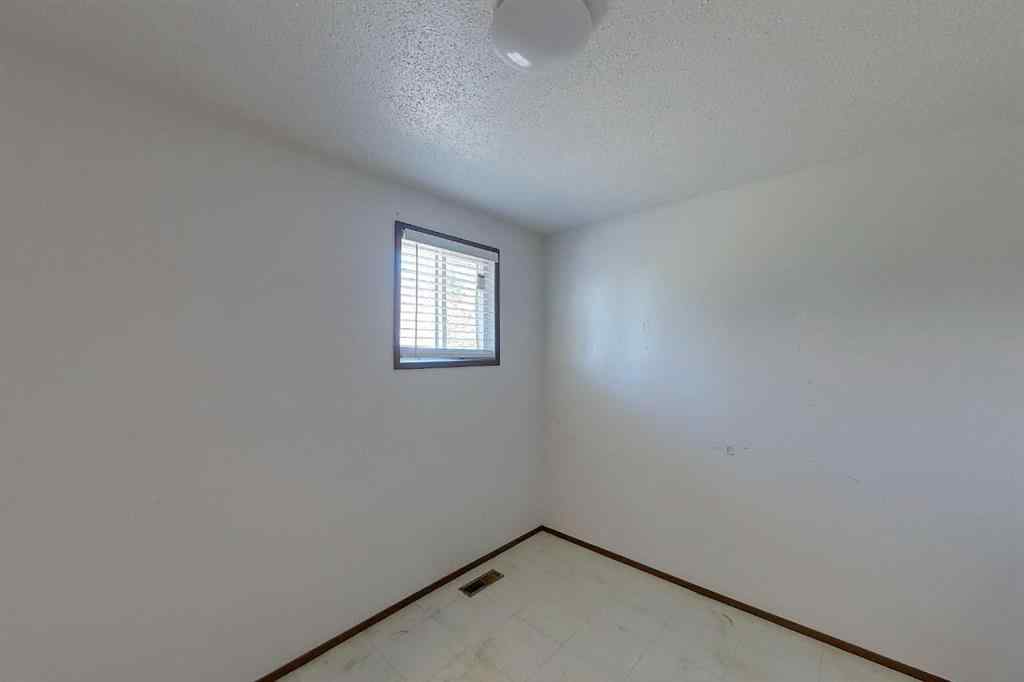 MLS® A2263609 - 1014 10 Street  in NONE Smith, Residential