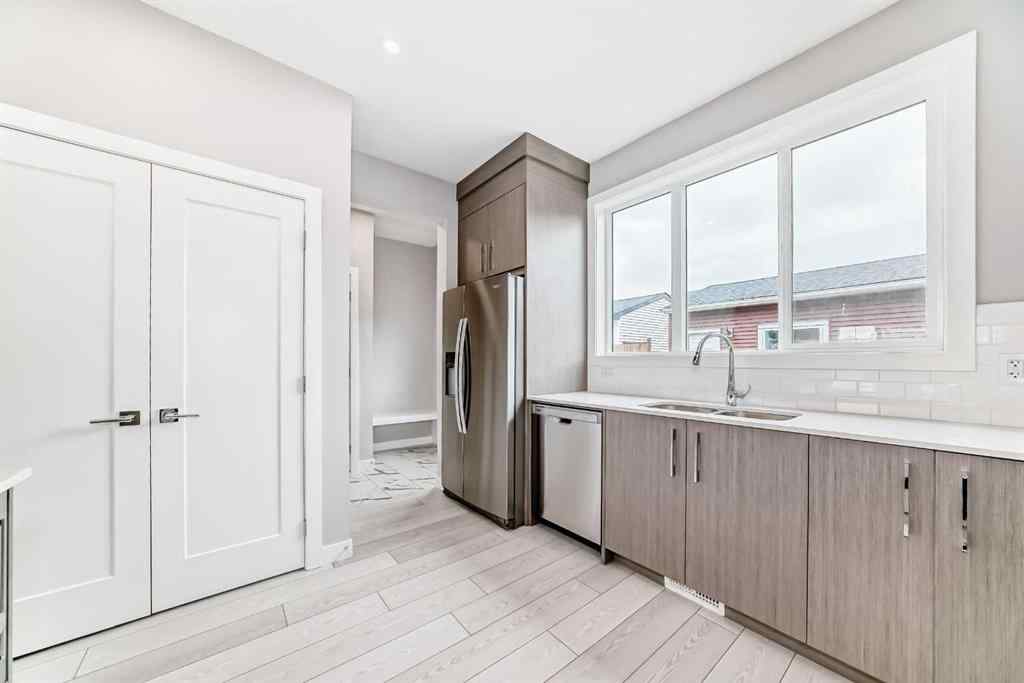 MLS® A2263612 - 548 Chelsea Gardens   in Chelsea_CH Chestermere, Residential