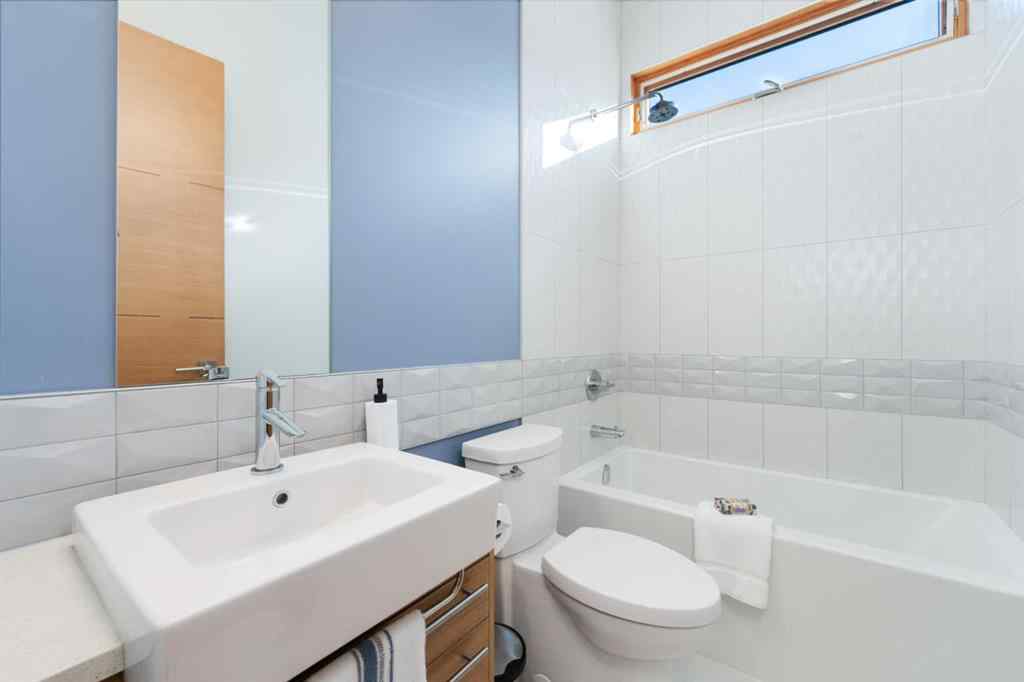 MLS® A2263616 - 3606 3 Street NW in Highland Park Calgary, Residential