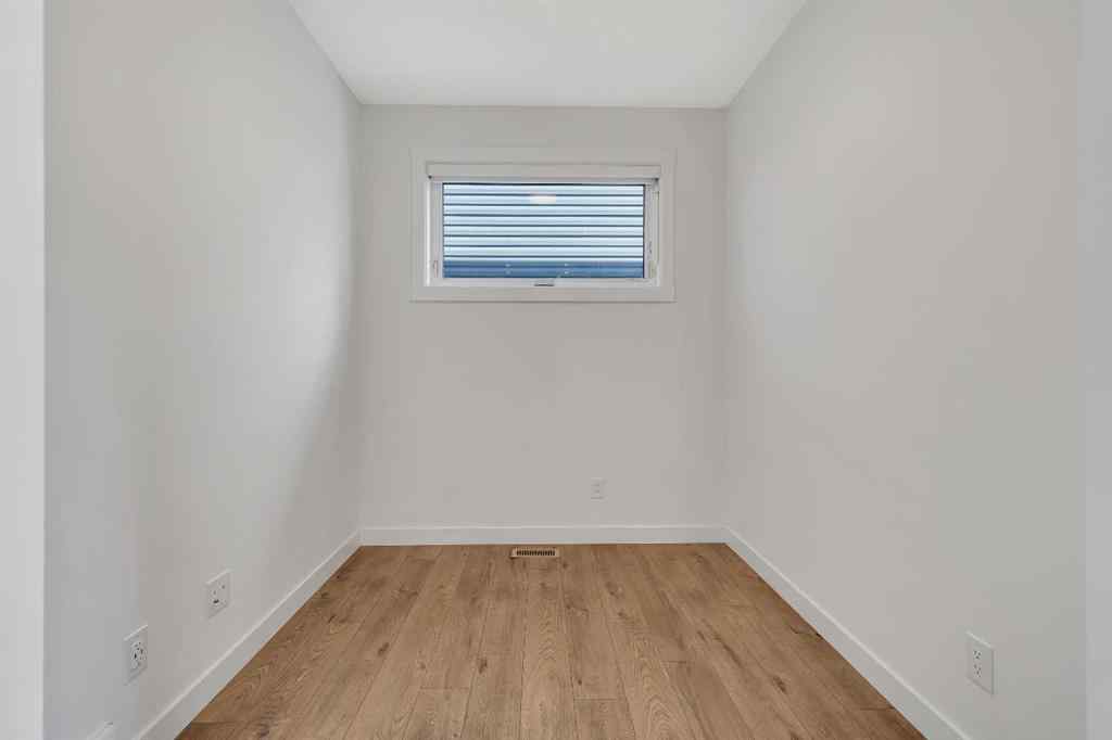 MLS® A2263620 - 211 Creekstone Row SW in Pine Creek Calgary, Residential