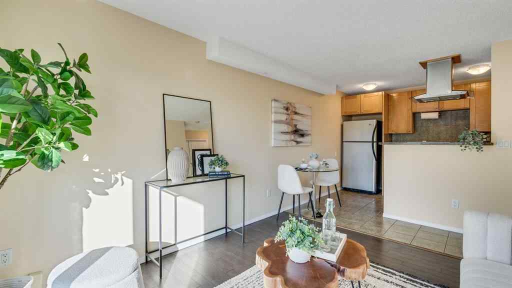 MLS® A2263625 - Unit #204 1836 12 Avenue SW in Sunalta Calgary, Residential