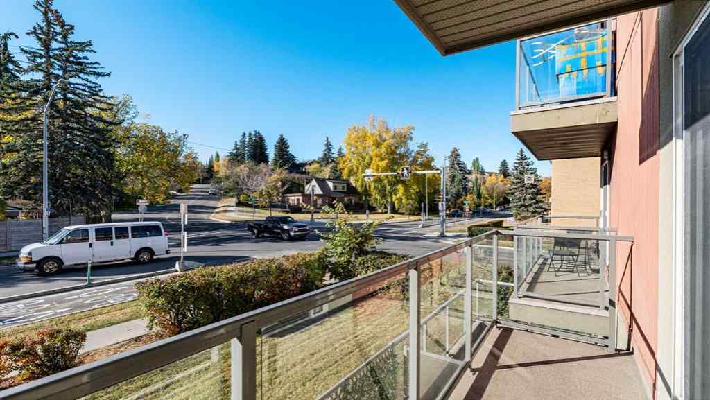 MLS® A2263625 - Unit #204 1836 12 Avenue SW in Sunalta Calgary, Residential