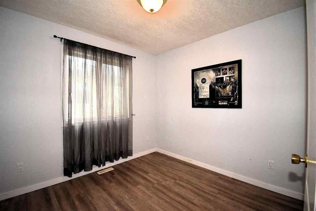 MLS® A2263626 - 309 Eaton Drive  in Eaton Hinton, Residential