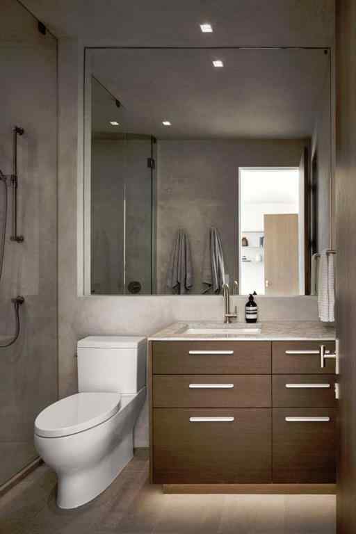 MLS® A2263635 - 1815 11 Avenue NW in Hounsfield Heights/Briar Hill Calgary, Residential