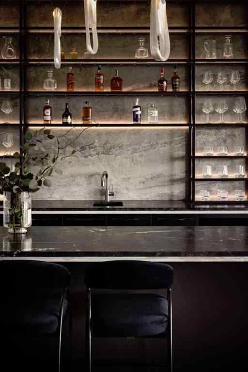 MLS® A2263635 - 1815 11 Avenue NW in Hounsfield Heights/Briar Hill Calgary, Residential