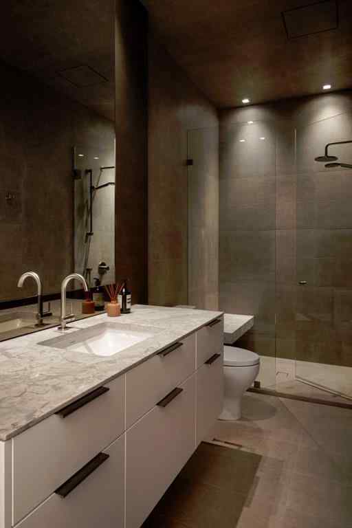 MLS® A2263635 - 1815 11 Avenue NW in Hounsfield Heights/Briar Hill Calgary, Residential