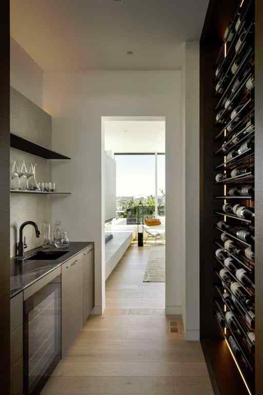 MLS® A2263635 - 1815 11 Avenue NW in Hounsfield Heights/Briar Hill Calgary, Residential