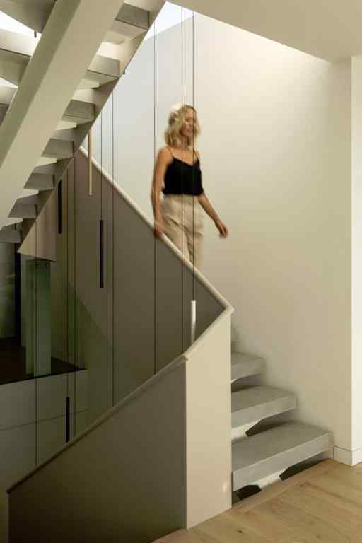 MLS® A2263635 - 1815 11 Avenue NW in Hounsfield Heights/Briar Hill Calgary, Residential