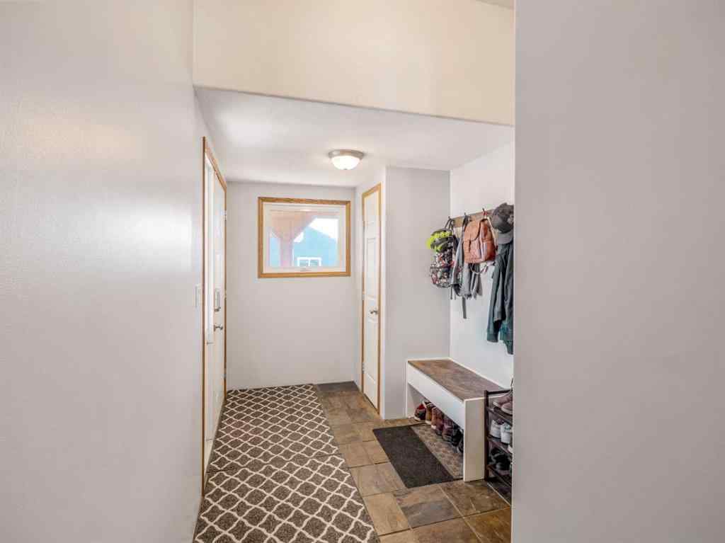 MLS® A2263636 - 6023 51 Street  in NONE Taber, Residential