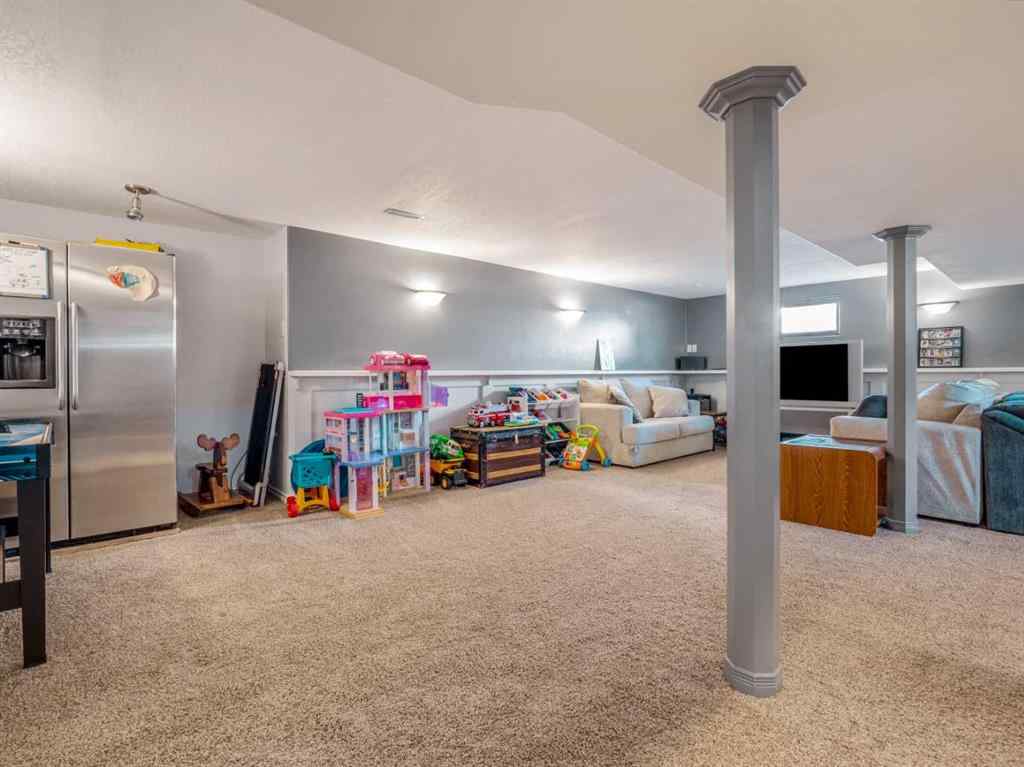 MLS® A2263636 - 6023 51 Street  in NONE Taber, Residential