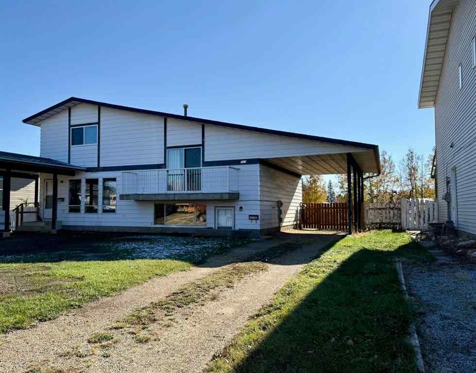 MLS® A2263638 - Unit #B 5915 45 Avenue  in Downtown Lacombe Lacombe, Residential