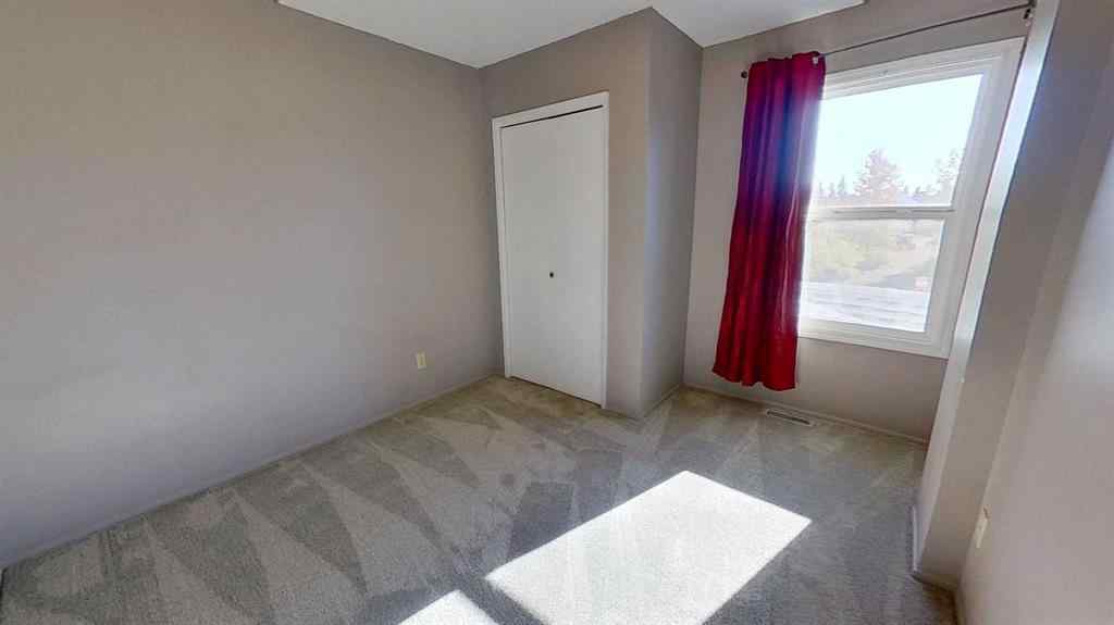 MLS® A2263638 - Unit #B 5915 45 Avenue  in Downtown Lacombe Lacombe, Residential