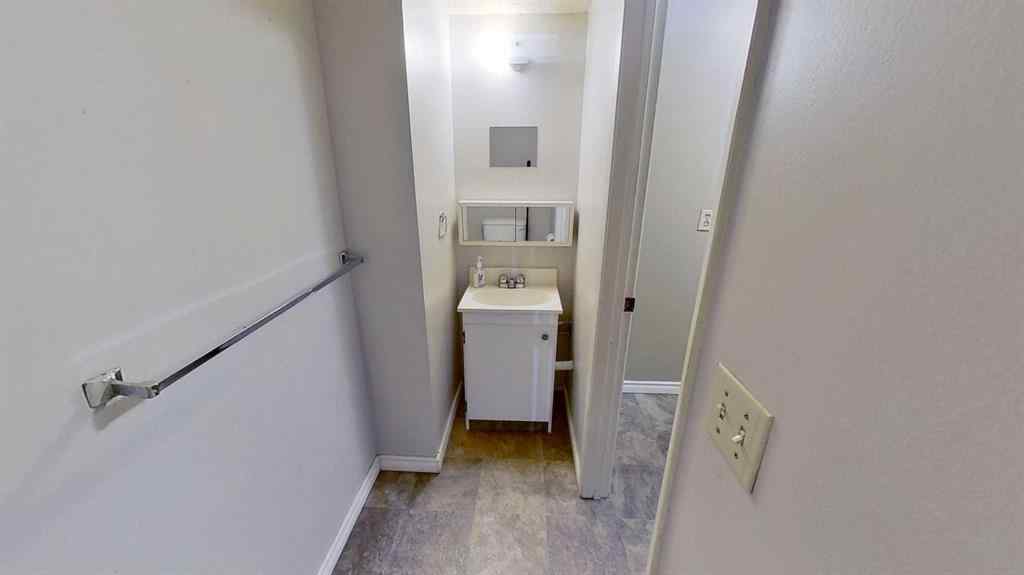 MLS® A2263638 - Unit #B 5915 45 Avenue  in Downtown Lacombe Lacombe, Residential