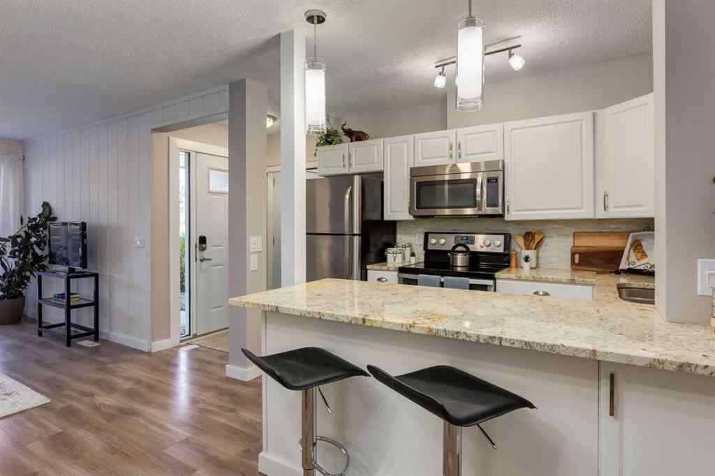 MLS® A2263639 - Unit #308 13104 Elbow Drive SW in Canyon Meadows Calgary, Residential