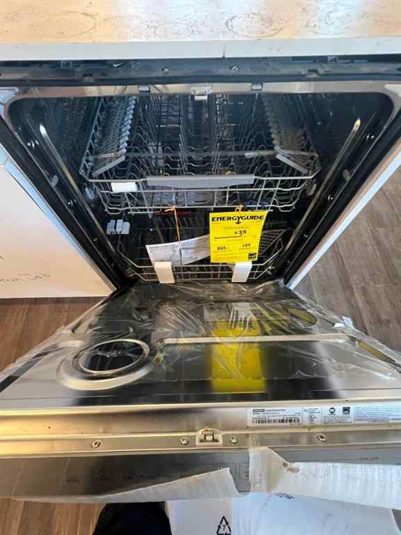 MLS® A2263642 - Unit #124 8060 100 Street   in MH - Coachman Grande Prairie, Mobile