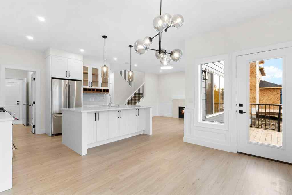 MLS® A2263643 - 706 Mandalay Link  in NONE Carstairs, Residential