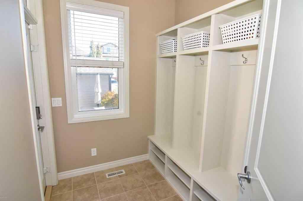 MLS® A2263644 - 12 Legacy Gate SE in Legacy Calgary, Residential