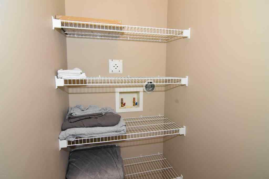 MLS® A2263644 - 12 Legacy Gate SE in Legacy Calgary, Residential