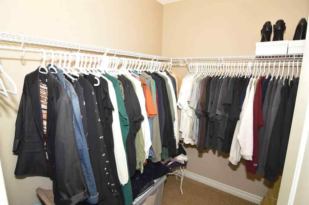 MLS® A2263644 - 12 Legacy Gate SE in Legacy Calgary, Residential