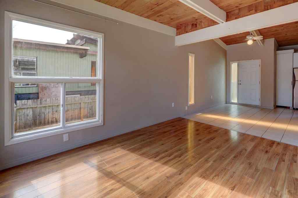 MLS® A2263652 - 529 Sabrina Road SW in Southwood Calgary, Residential