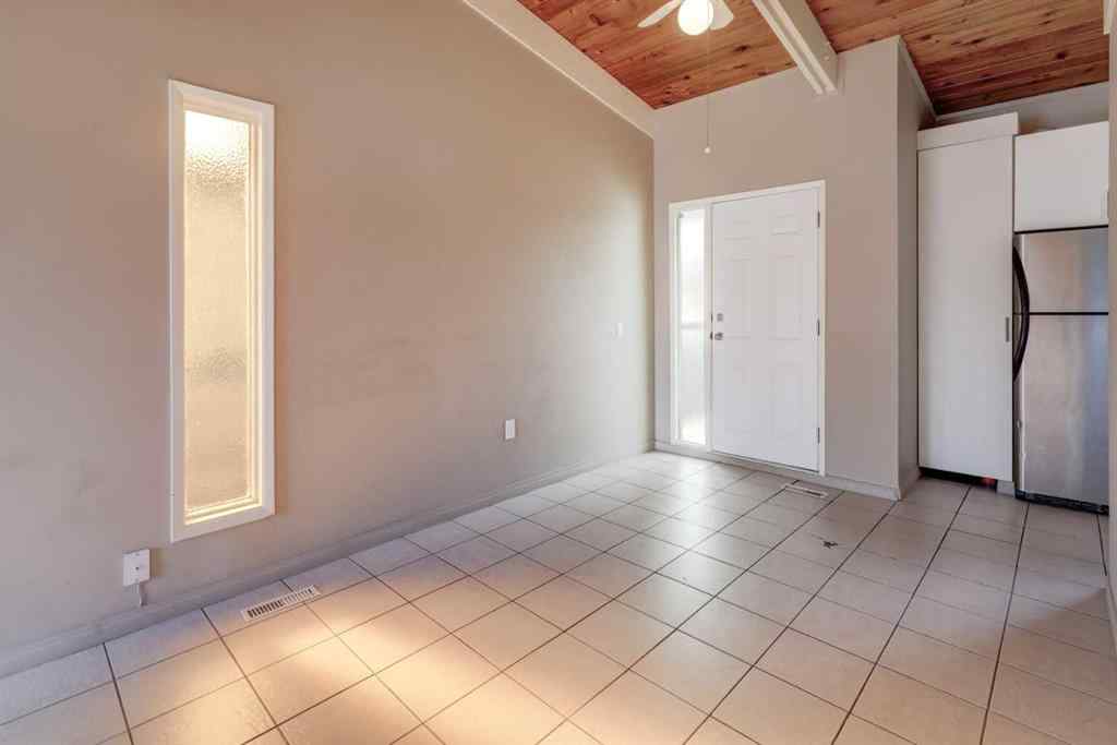 MLS® A2263652 - 529 Sabrina Road SW in Southwood Calgary, Residential