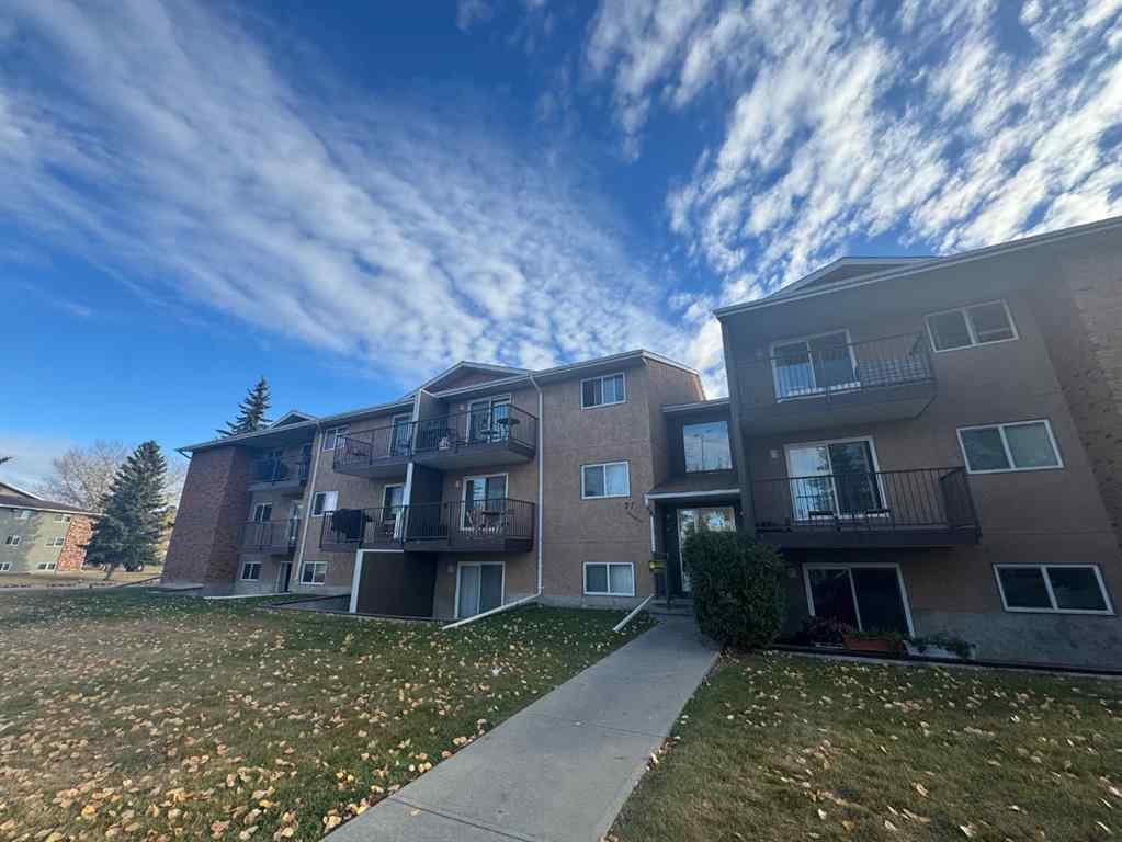 MLS® A2263659 - Unit #106 27 Bennett Street  in Bower Red Deer, Residential