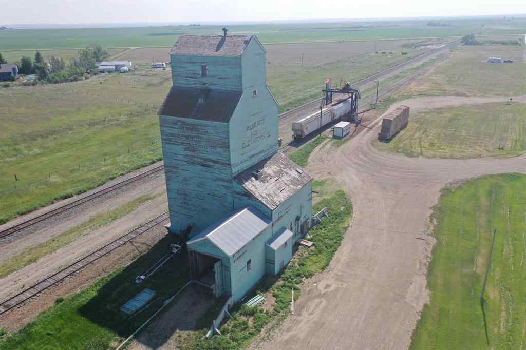 MLS® A2263660 - 849-915 Railway Ave   in NONE Brant, Commercial