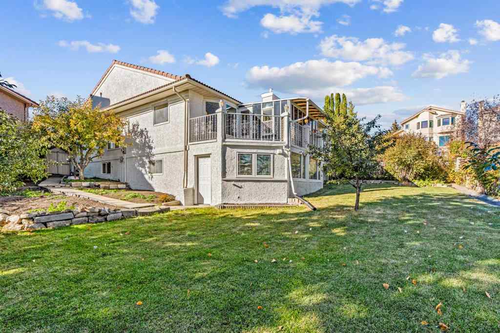 MLS® A2263663 - 824 Sierra Morena Place SW in Signal Hill Calgary, Residential