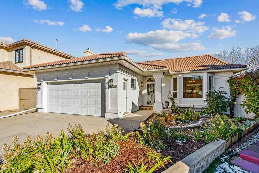 MLS® A2263663 - 824 Sierra Morena Place SW in Signal Hill Calgary, Residential