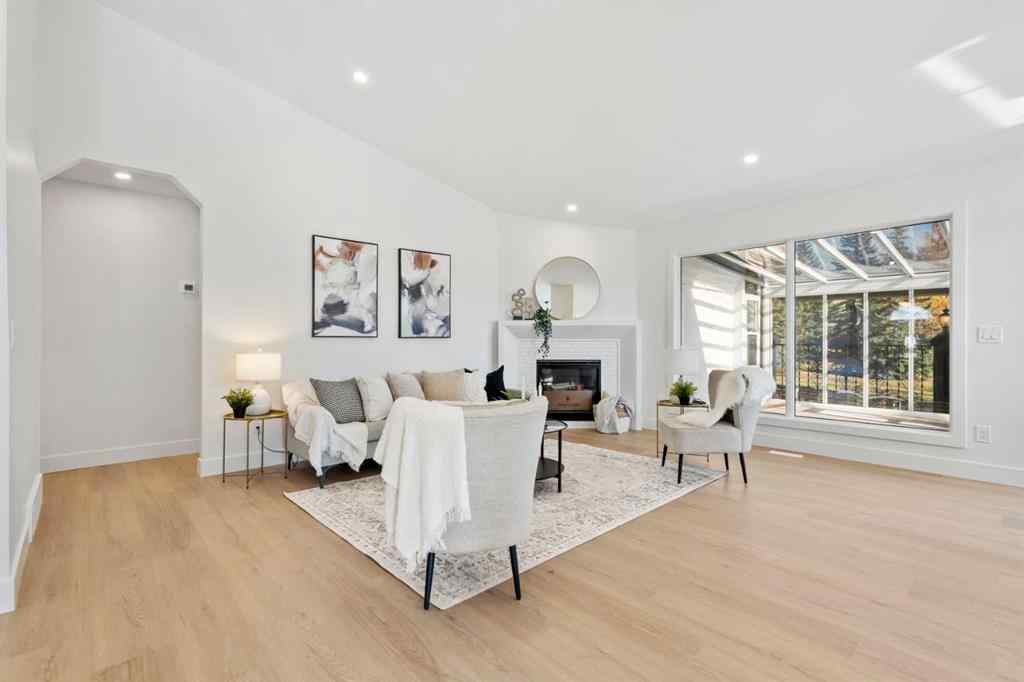 MLS® A2263663 - 824 Sierra Morena Place SW in Signal Hill Calgary, Residential