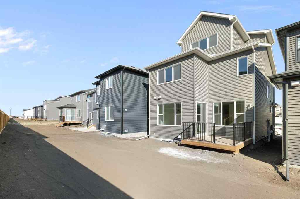 MLS® A2263666 - 17 Marmot Passage NW in Glacier Ridge Calgary, Residential