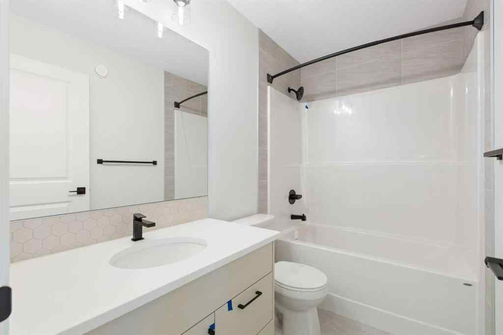 MLS® A2263666 - 17 Marmot Passage NW in Glacier Ridge Calgary, Residential