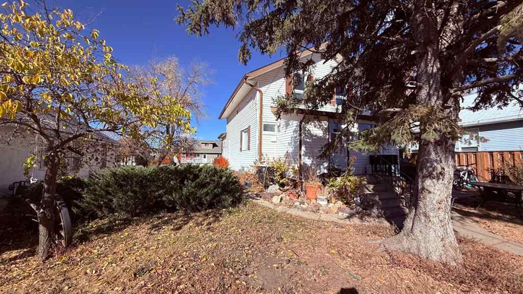 MLS® A2263668 - 215 5 Avenue W in Hanna Hanna, Residential