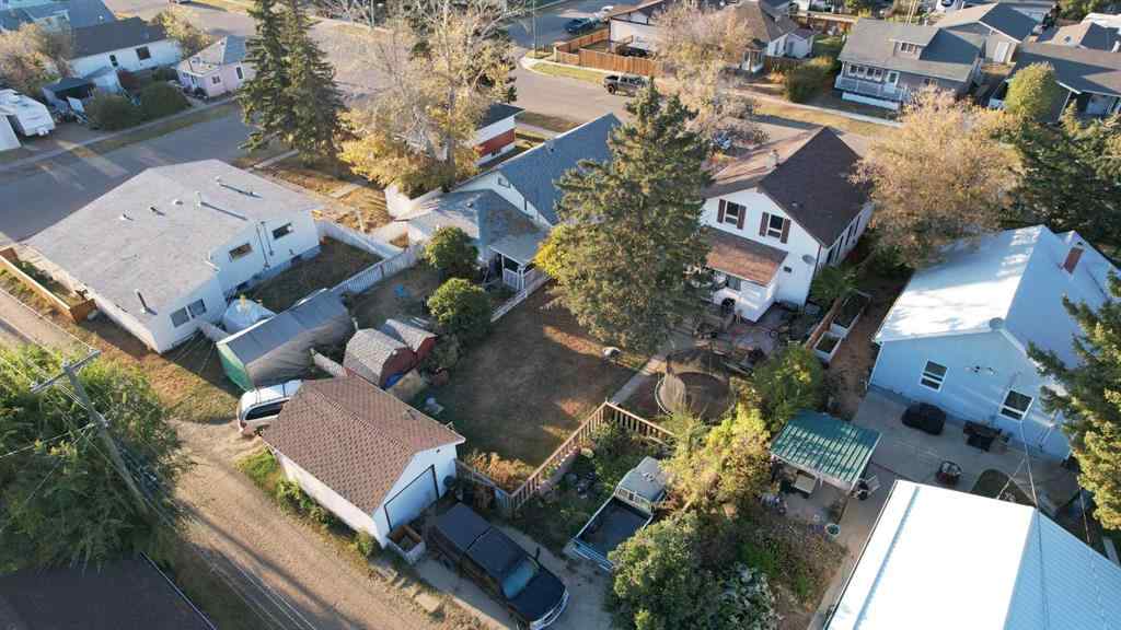 MLS® A2263668 - 215 5 Avenue W in Hanna Hanna, Residential