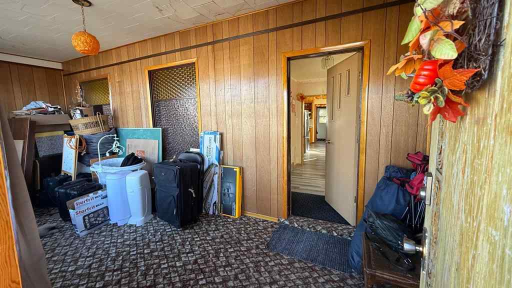 MLS® A2263668 - 215 5 Avenue W in Hanna Hanna, Residential