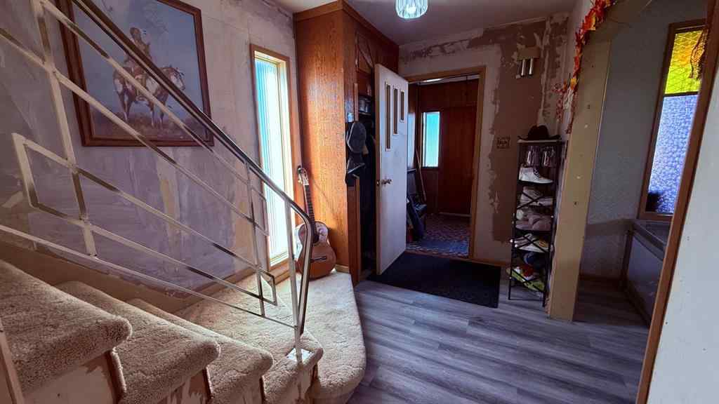 MLS® A2263668 - 215 5 Avenue W in Hanna Hanna, Residential