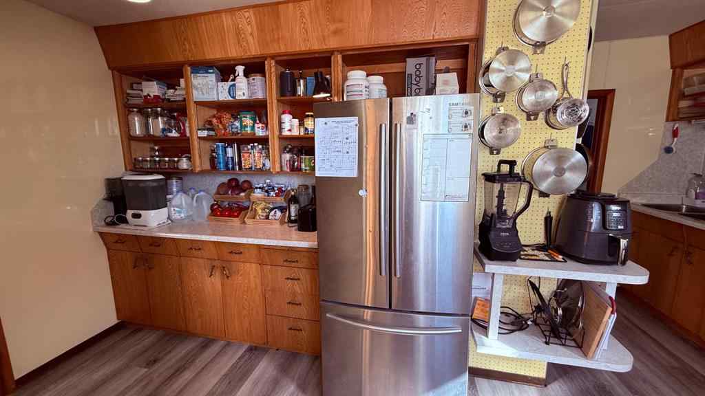 MLS® A2263668 - 215 5 Avenue W in Hanna Hanna, Residential