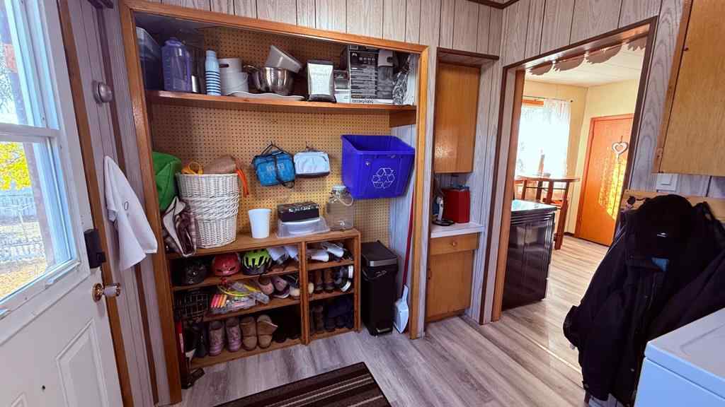 MLS® A2263668 - 215 5 Avenue W in Hanna Hanna, Residential