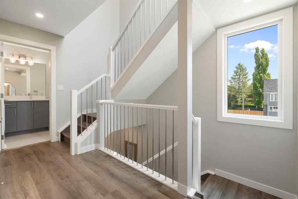 MLS® A2263670 - Unit #2 136 21 Avenue NE in Tuxedo Park Calgary, Residential